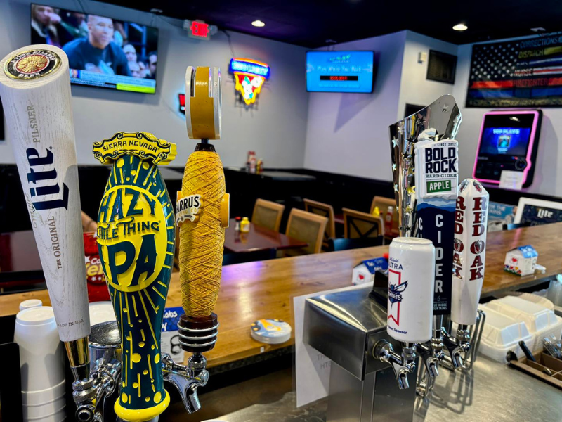 K-Town Pub & Pizza has beer on tap