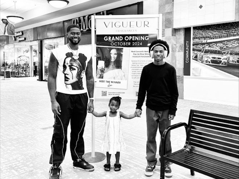 Vigueur family at Carolina Mall