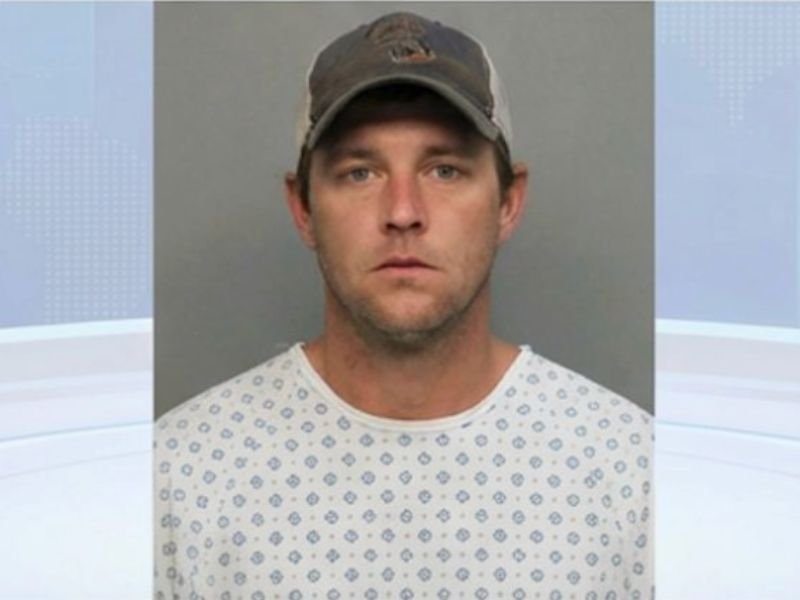 Florida Man Arrested After Stealing Ambulance, Activating Sirens, and Driving to Convenience Store for “Beer Emergency”