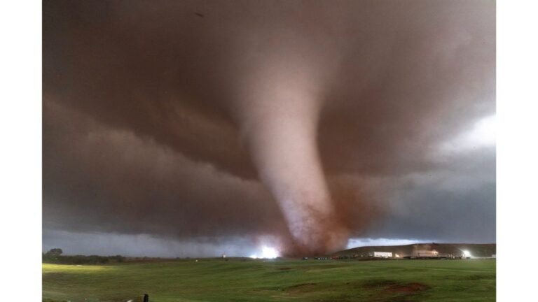 Strong Tornado Captured on Camera Southeast of Enid, Oklahoma on the Evening of April 23, 2026