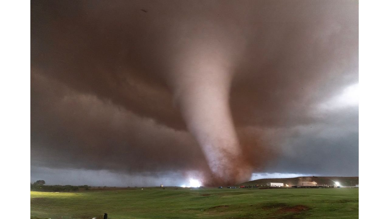 Strong Tornado Captured on Camera Southeast of Enid, Oklahoma on the Evening of April 23, 2026